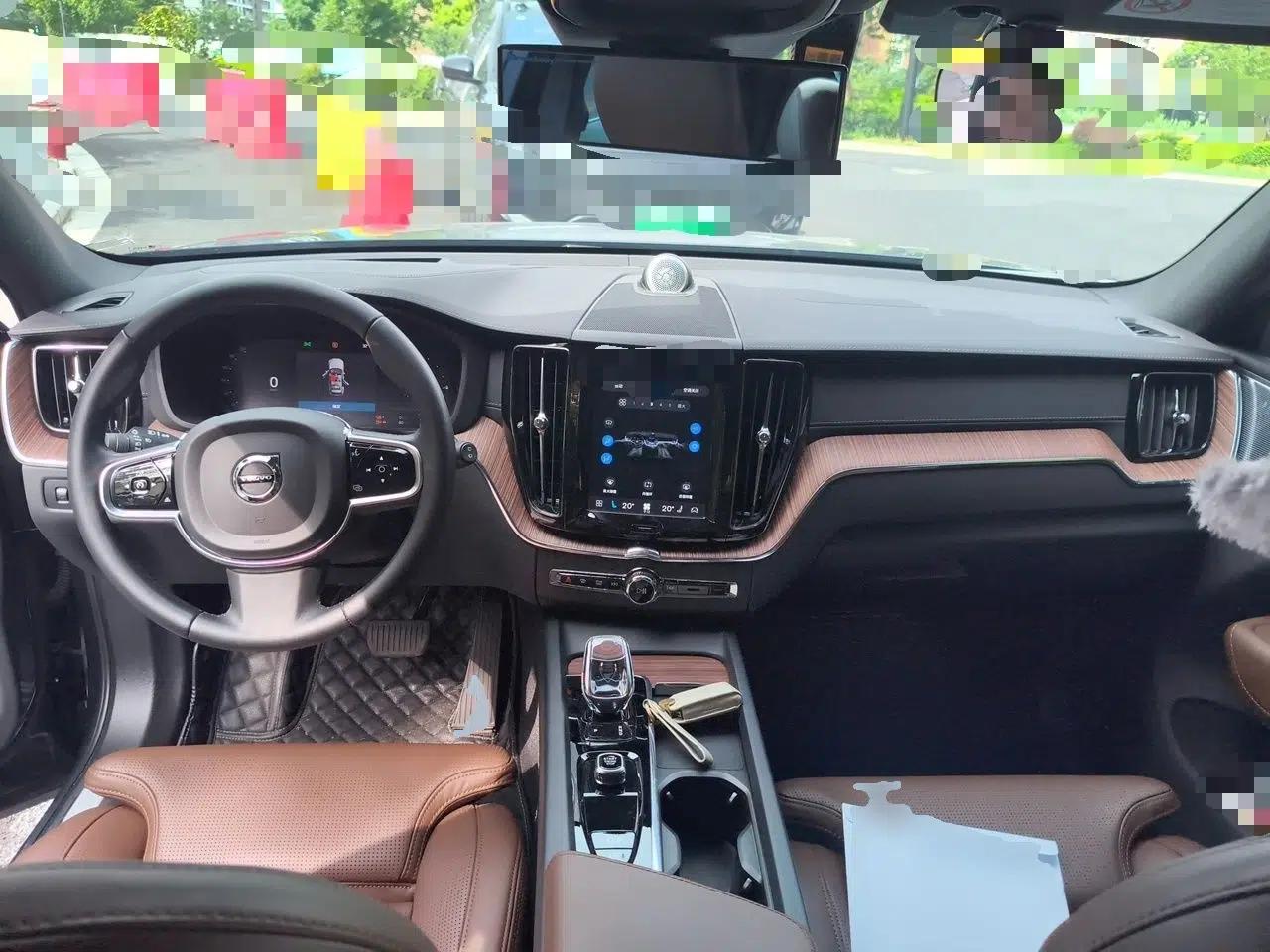 Volvo XC60 New Energy 2022 T8 Plug-in Hybrid All-Wheel Drive Smart Luxury Edition — миниатюра 6