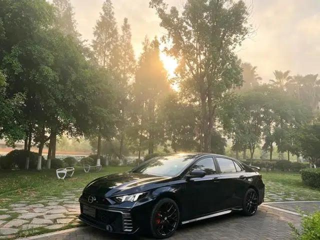 Shadow Leopard 2023 400T Automatic R Max Edition