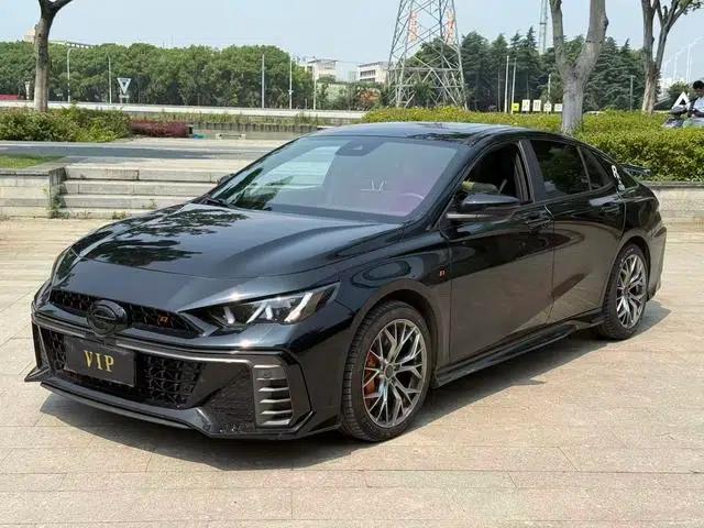 Shadow Leopard 2022 270T J16 R-Style Track Edition