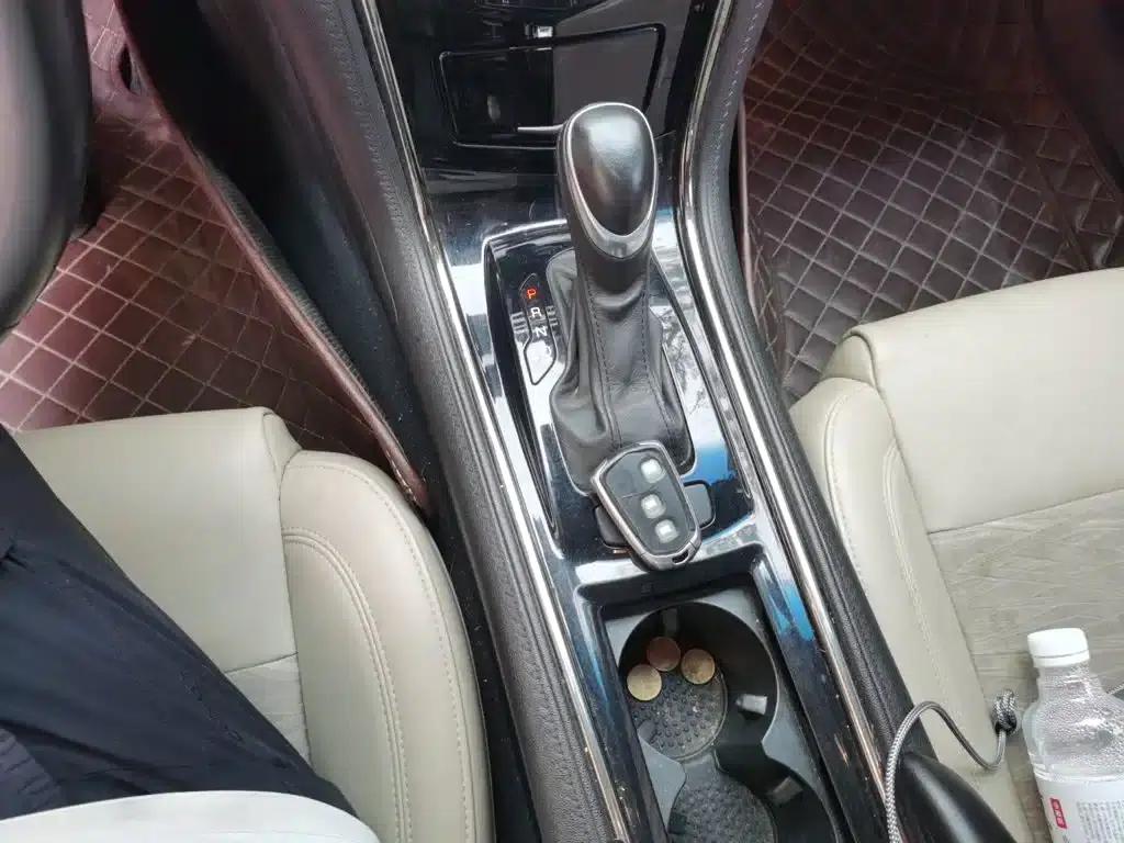 2016 Cadillac ATS-L 25T Comfort — миниатюра 15