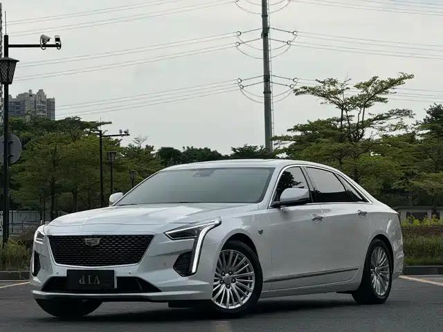 2022 Cadillac CT6 28T Luxury