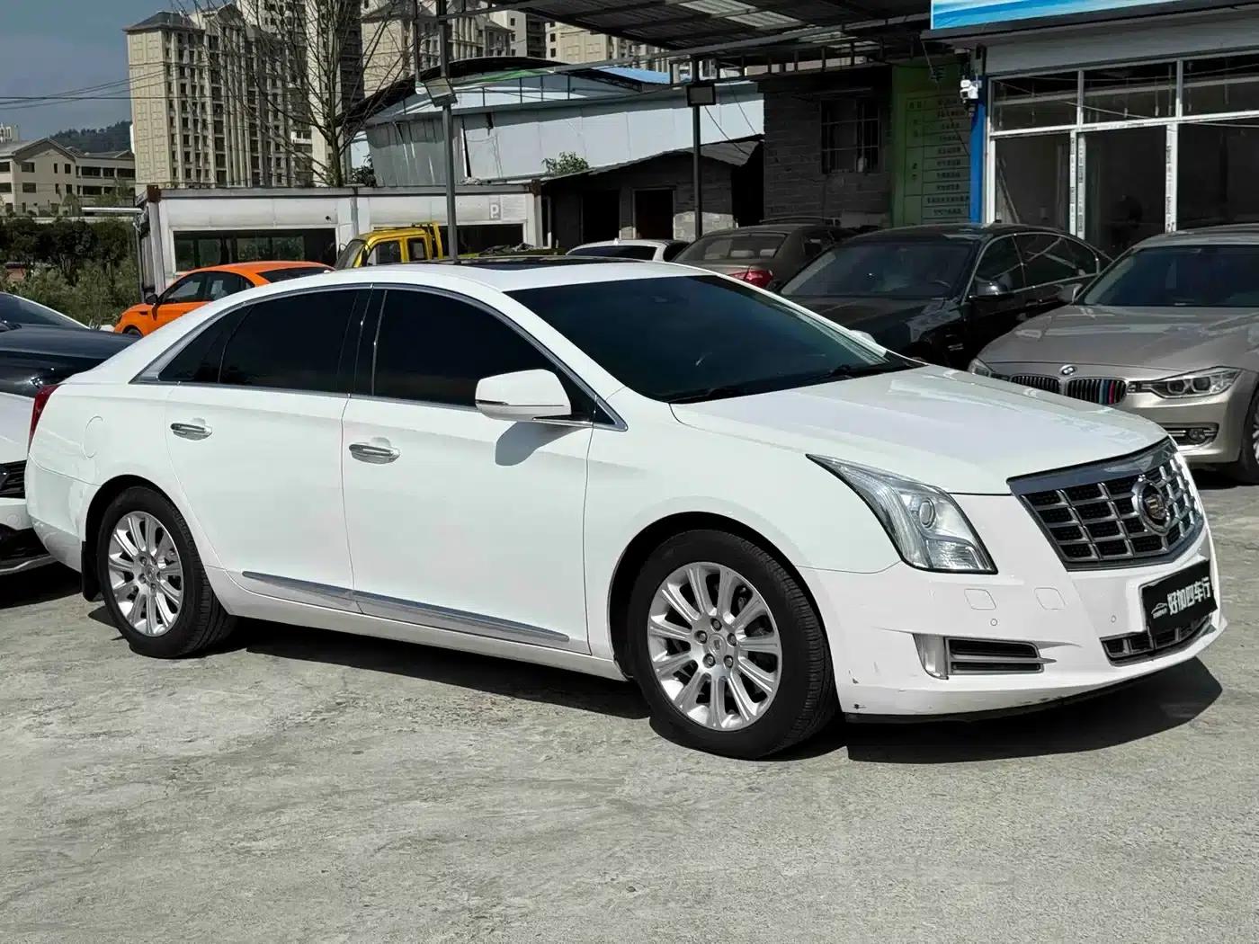 2014 Cadillac XTS 28T Luxury — миниатюра 3