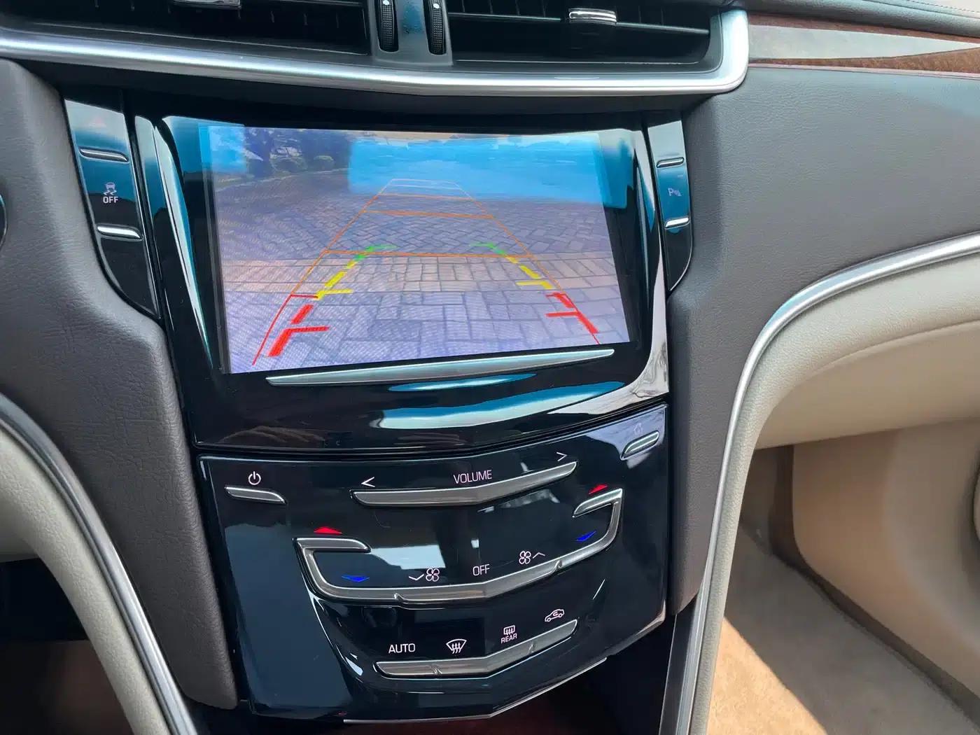 2017 Cadillac XTS 28T Technology Edition — миниатюра 14