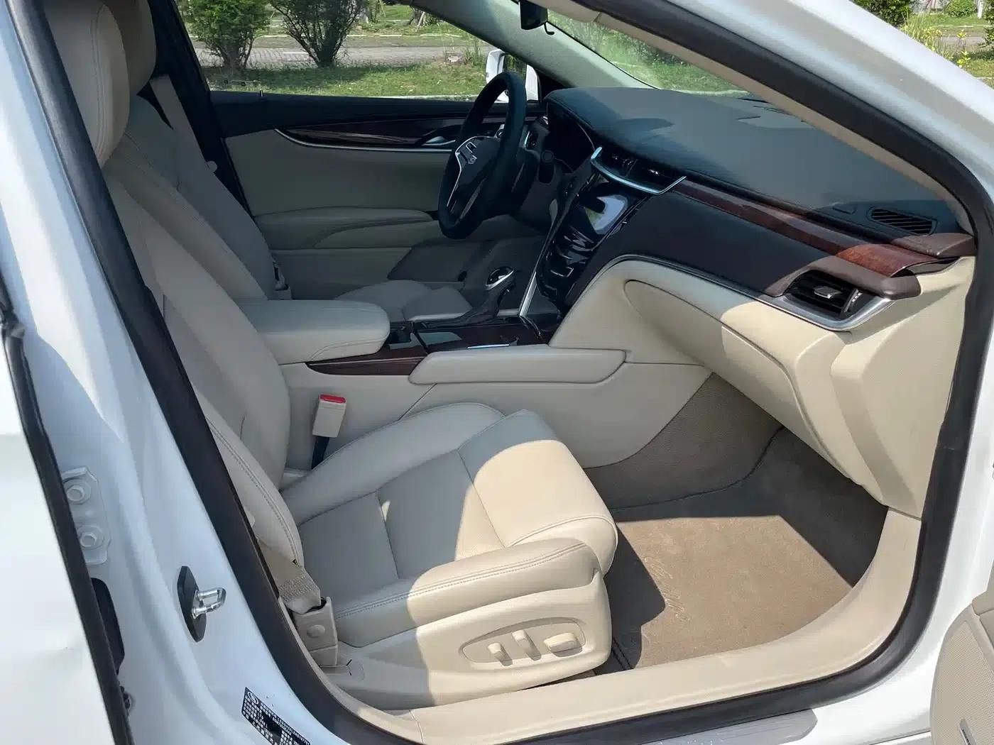 2017 Cadillac XTS 28T Technology Edition — миниатюра 18