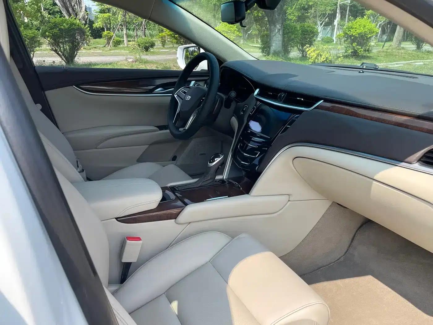 2017 Cadillac XTS 28T Technology Edition — миниатюра 19