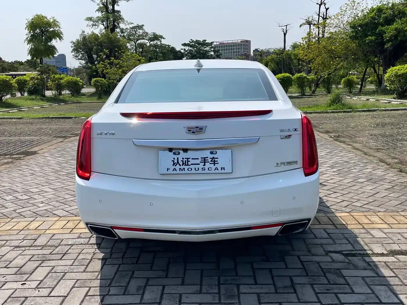 2017 Cadillac XTS 28T Technology Edition — миниатюра 4