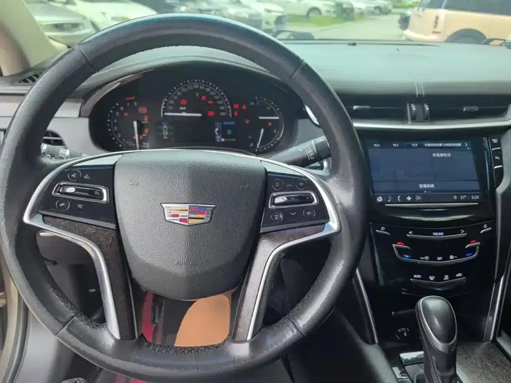 2018 Cadillac XTS 28T Elite — миниатюра 11