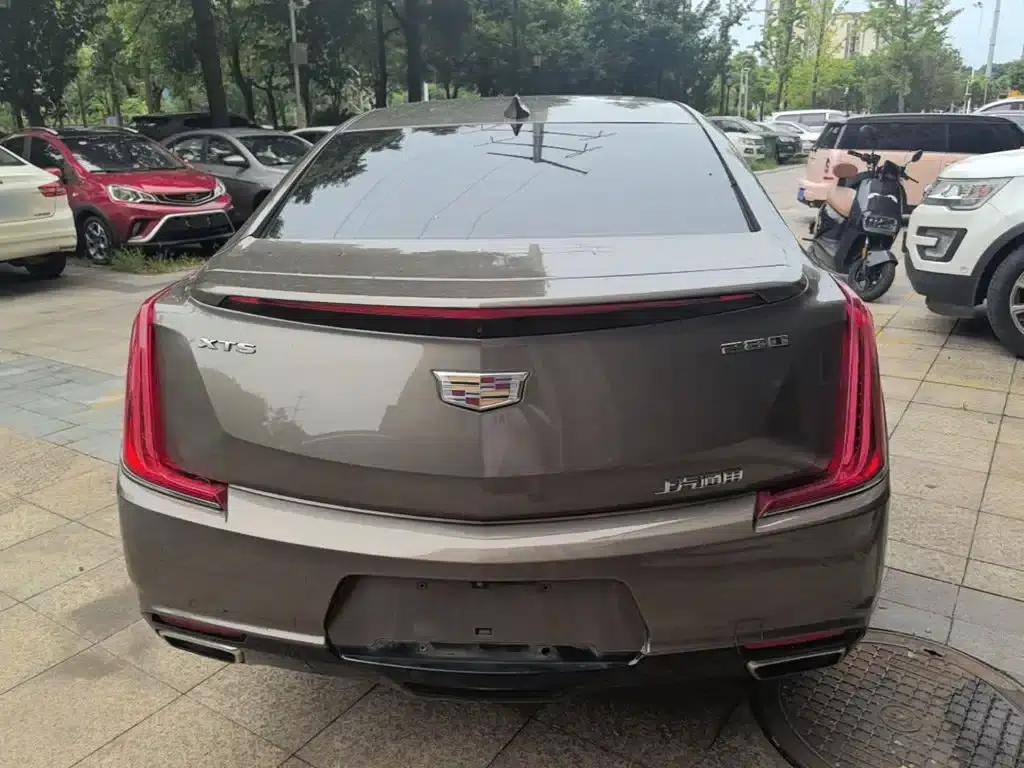 2018 Cadillac XTS 28T Elite — миниатюра 6