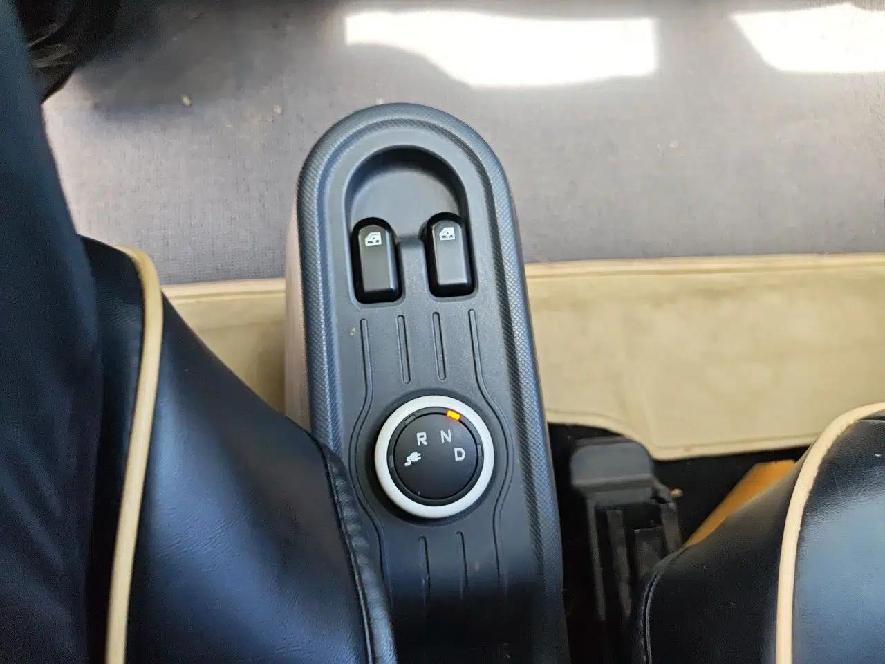Wuling Hongguang MINIEV 2021 Macaron Fashion Edition Lithium-Ion Battery — миниатюра 14