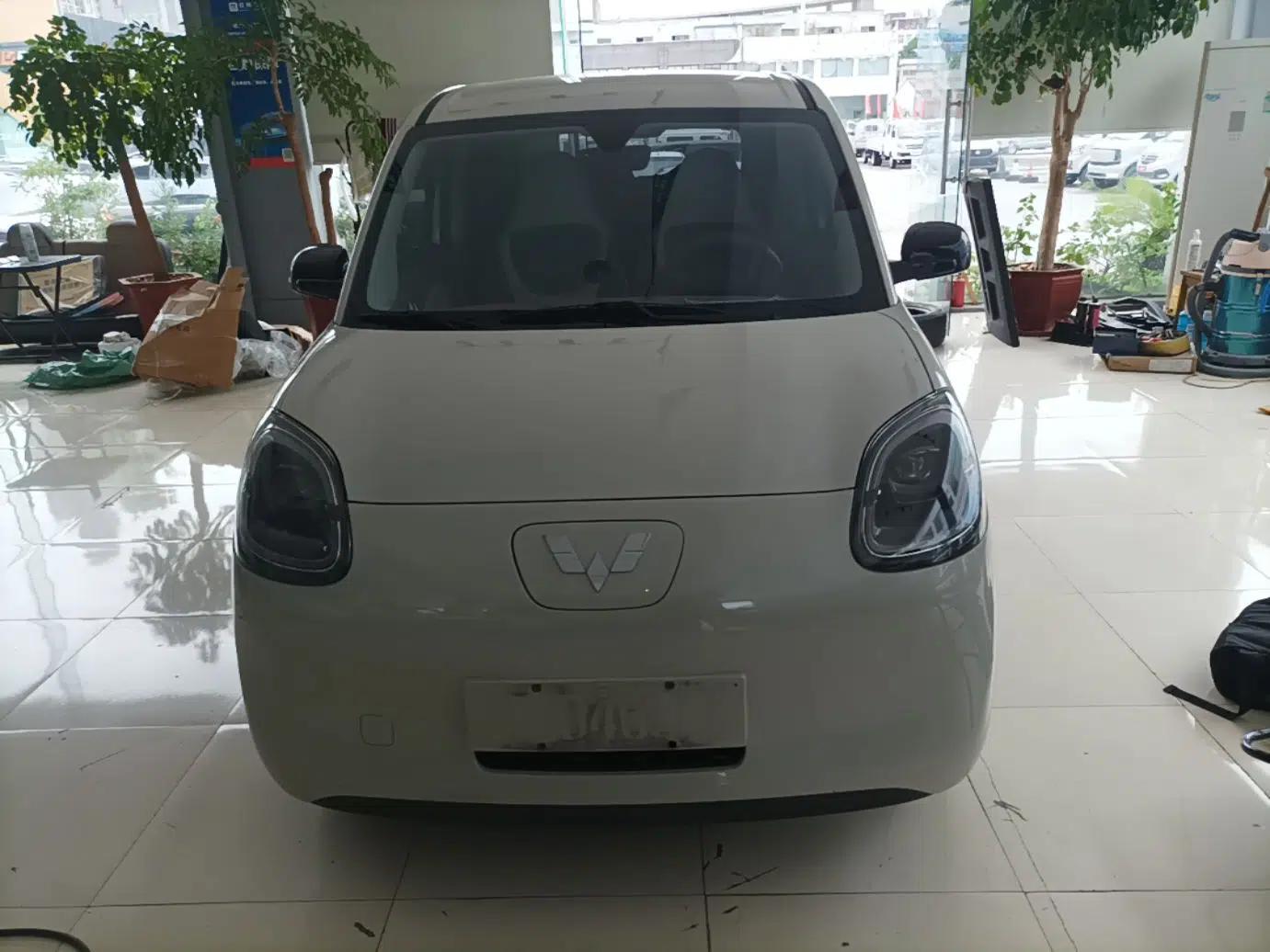 Wuling Hongguang MINIEV 2025 Four-Door Version Advanced Edition — миниатюра 2