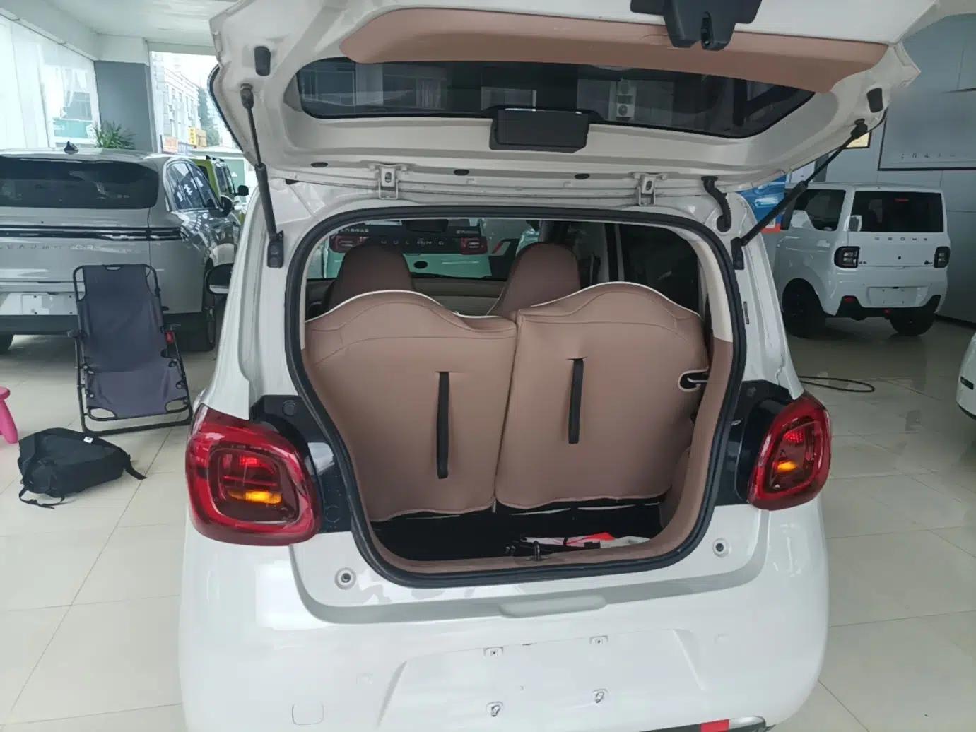 Wuling Hongguang MINIEV 2025 Four-Door Version Advanced Edition — миниатюра 22