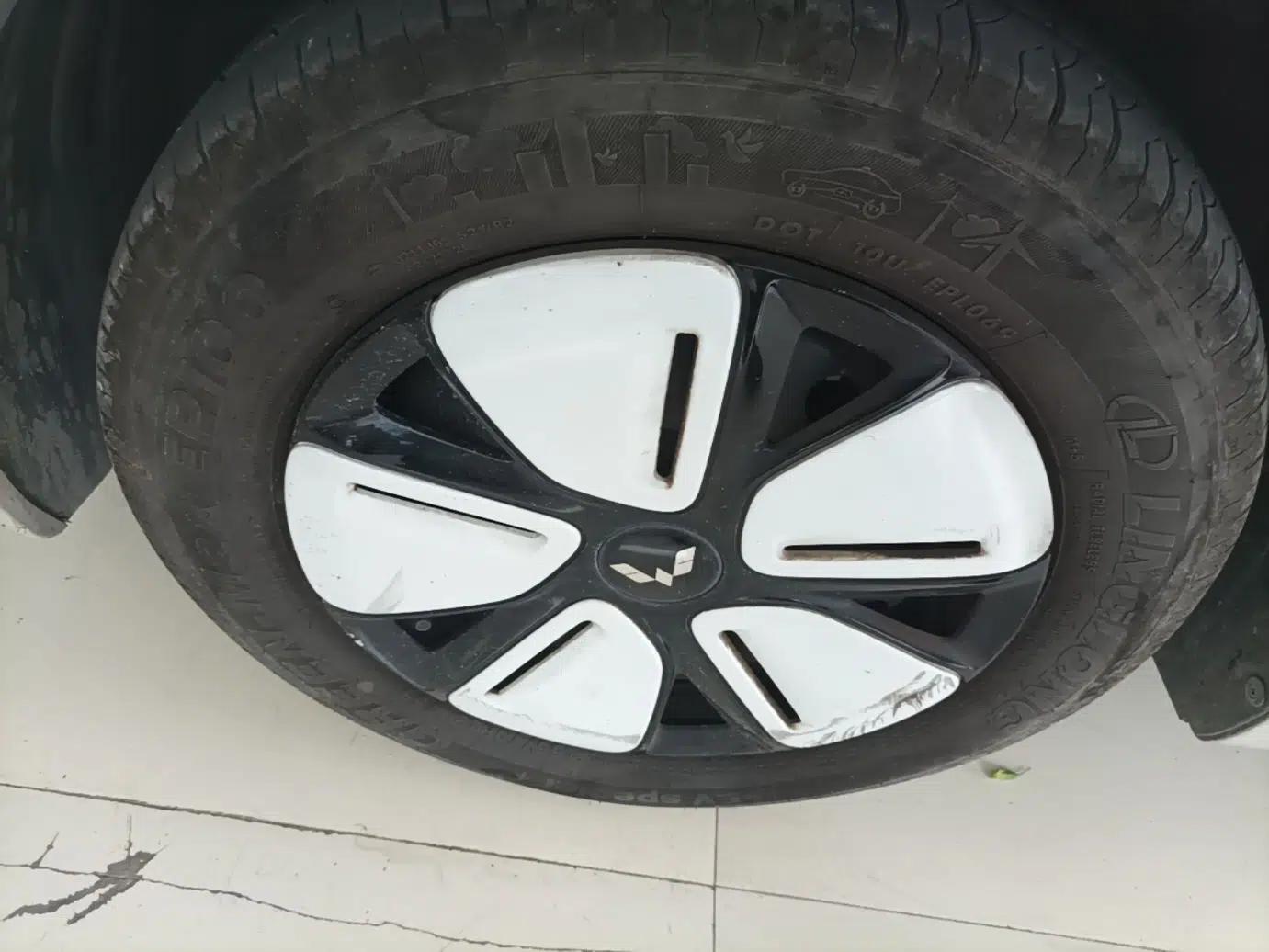 Wuling Hongguang MINIEV 2025 Four-Door Version Advanced Edition — миниатюра 10