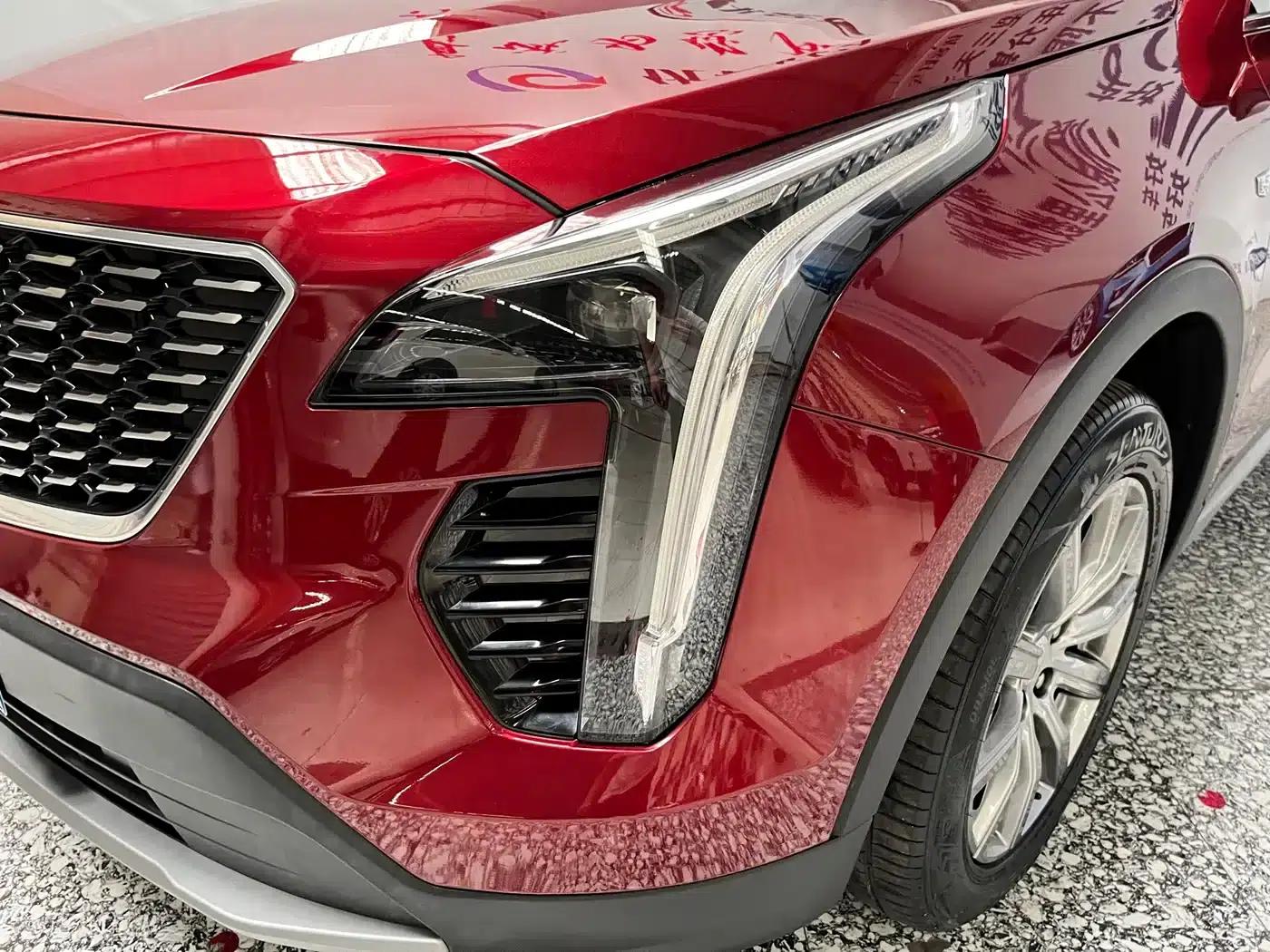 Cadillac XT4 2020 28T Two-Wheel Drive Premium Edition — миниатюра 4