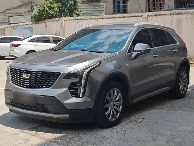 Cadillac XT4 2020 28T Two-Wheel Drive Premium Edition