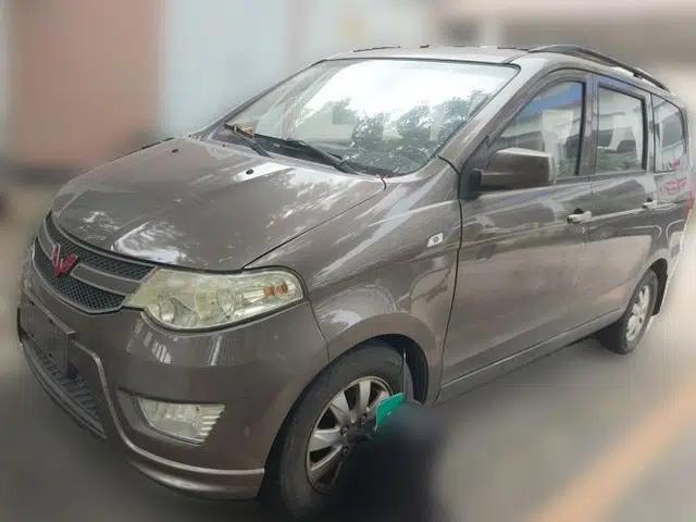 Wuling Hongguang 2014 1.5L S Standard Version