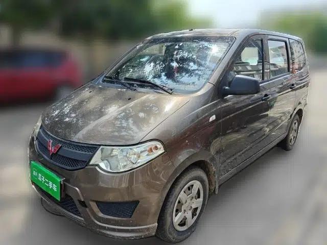 Wuling Hongguang 2015 1.2L S Base Model China V Standard