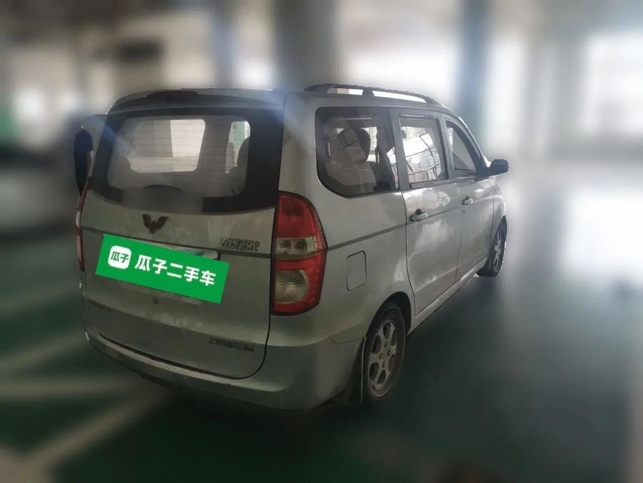 Wuling Hongguang 2010 1.4L Standard Version — миниатюра 6