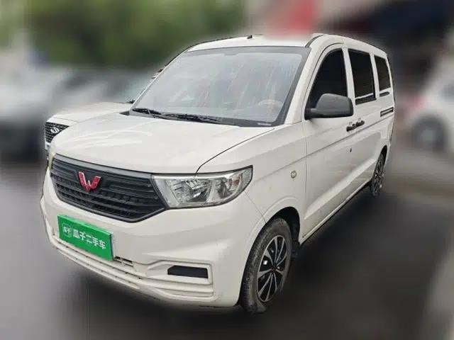 Wuling Hongguang V 2021 1.5L Jingqu Version LAR