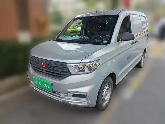 Wuling Hongguang V 2019 1.5L Jingqu Edition Sealed-Window Vehicle China VI LAR