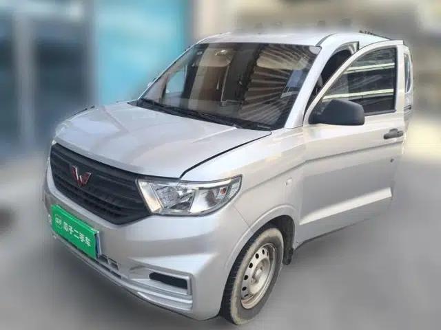 Wuling Hongguang V 2022 1.5L Jingqu Edition Electric-Assist LAR