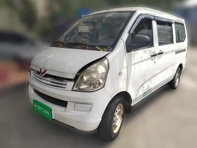 Wuling Rongguang 2015 1.2L S Base Model CNG