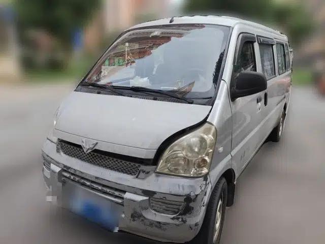Wuling Rongguang 2012 1.5L Extended Basic Version