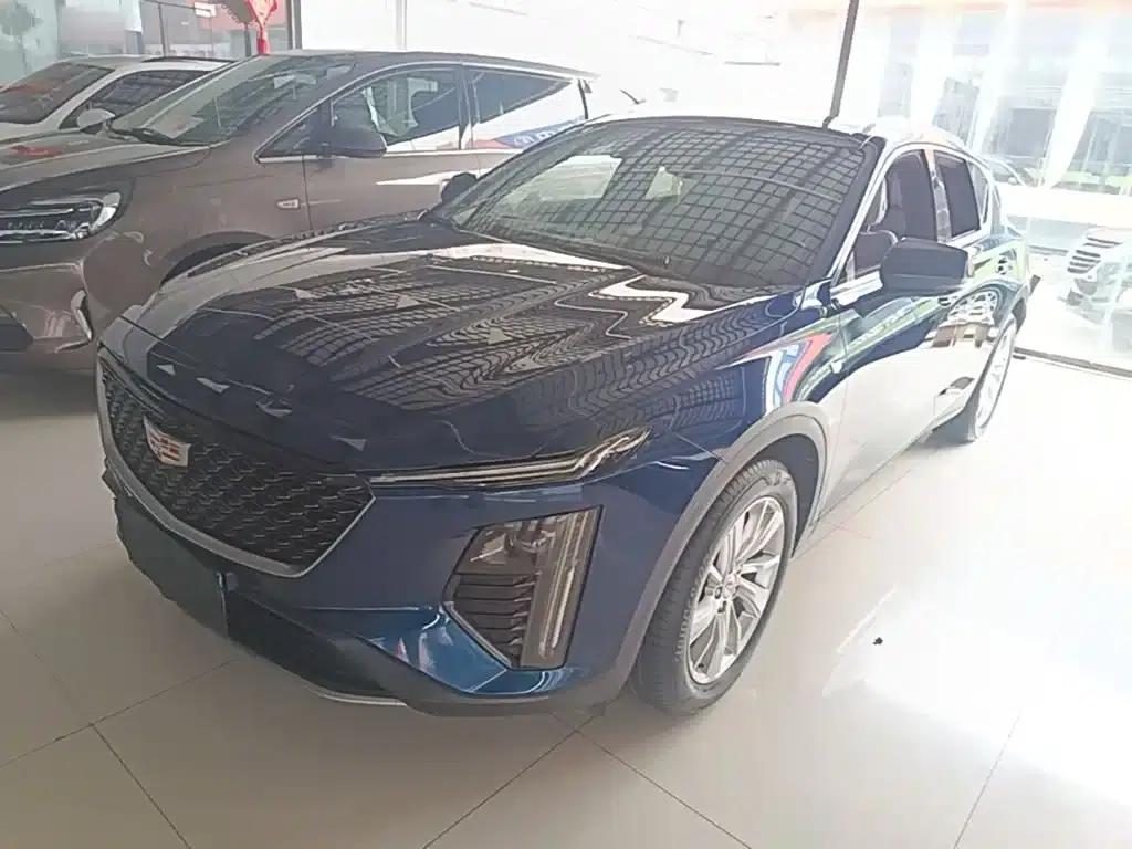 2023 Cadillac GT4 25T Luxury Edition — миниатюра 1
