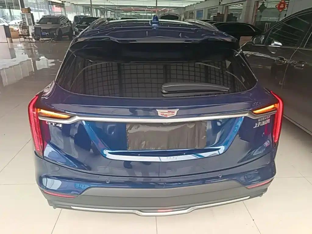 2023 Cadillac GT4 25T Luxury Edition — миниатюра 6