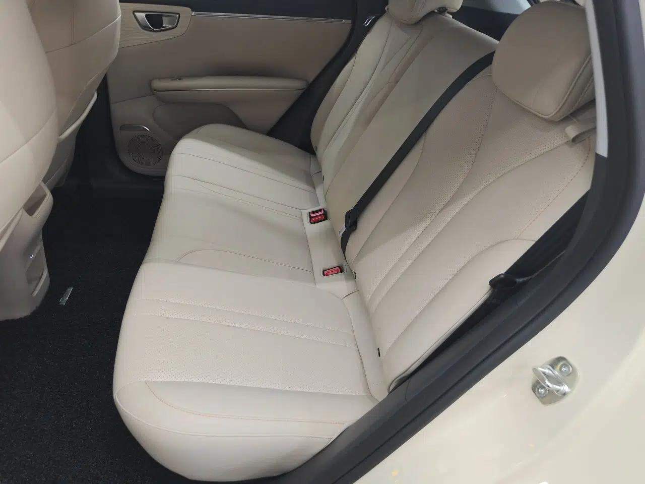 Wuling Bingo S 2025 Model 430km Deluxe Edition — миниатюра 20