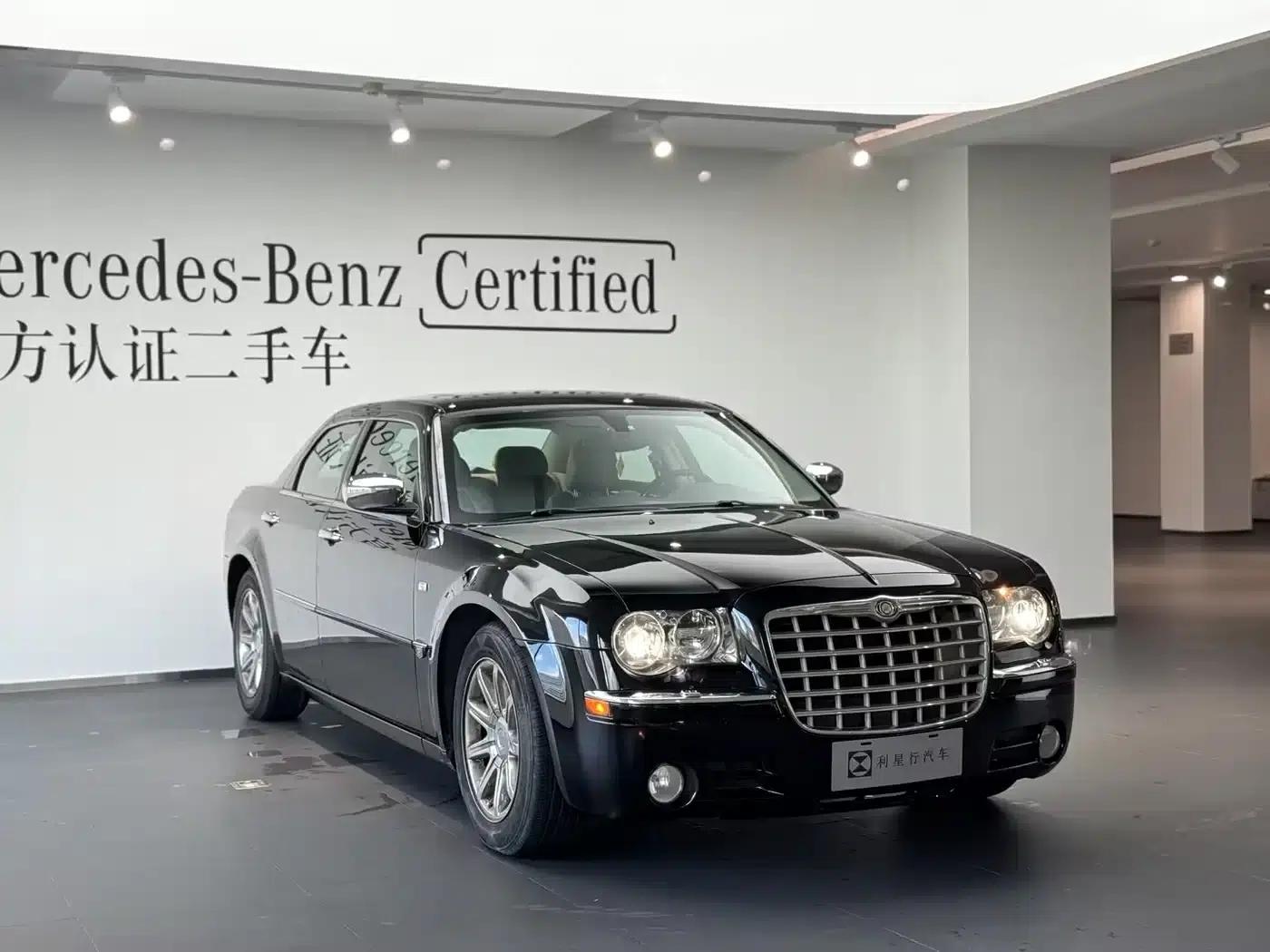 Chrysler 300C 2006 3.5L Luxury Navigator Edition — миниатюра 22