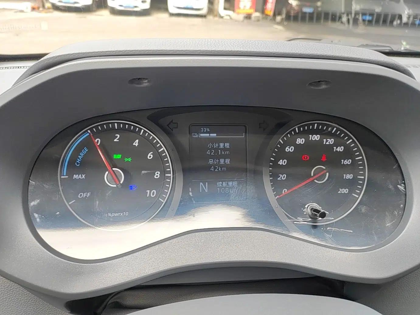Wuling Yangguang 2026 Model, 330km Bus Comfort Edition — миниатюра 14