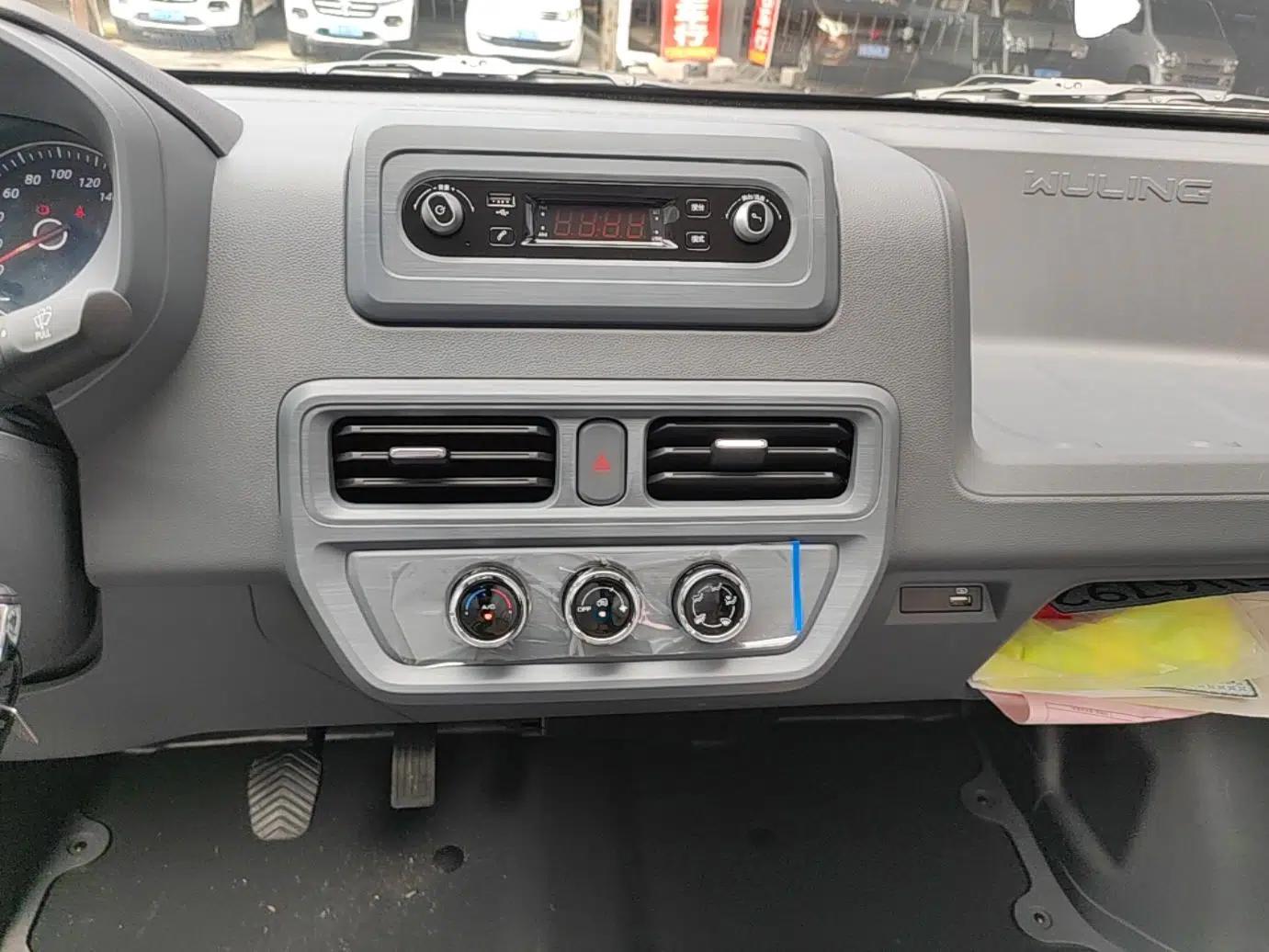 Wuling Yangguang 2026 Model, 330km Bus Comfort Edition — миниатюра 15
