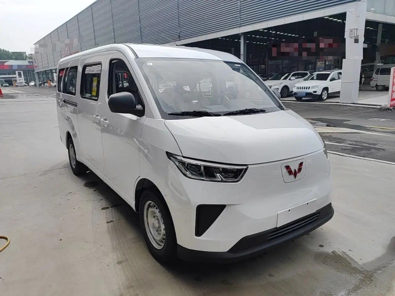 Wuling Yangguang 2026 Model, 330km Bus Comfort Edition — миниатюра 3