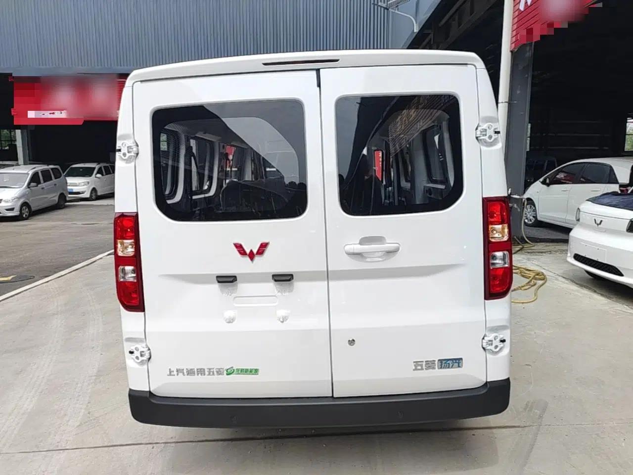 Wuling Yangguang 2026 Model, 330km Bus Comfort Edition — миниатюра 5