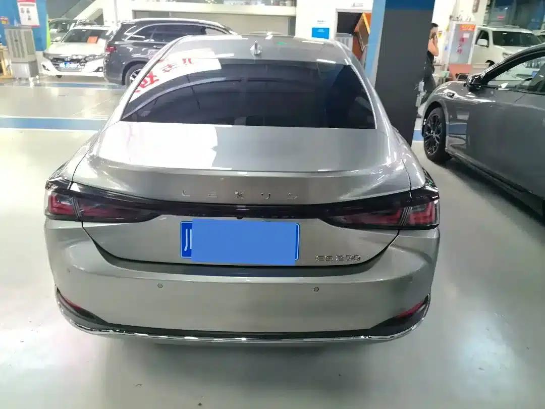 Lexus ES 2025 200 Premium Edition — миниатюра 9
