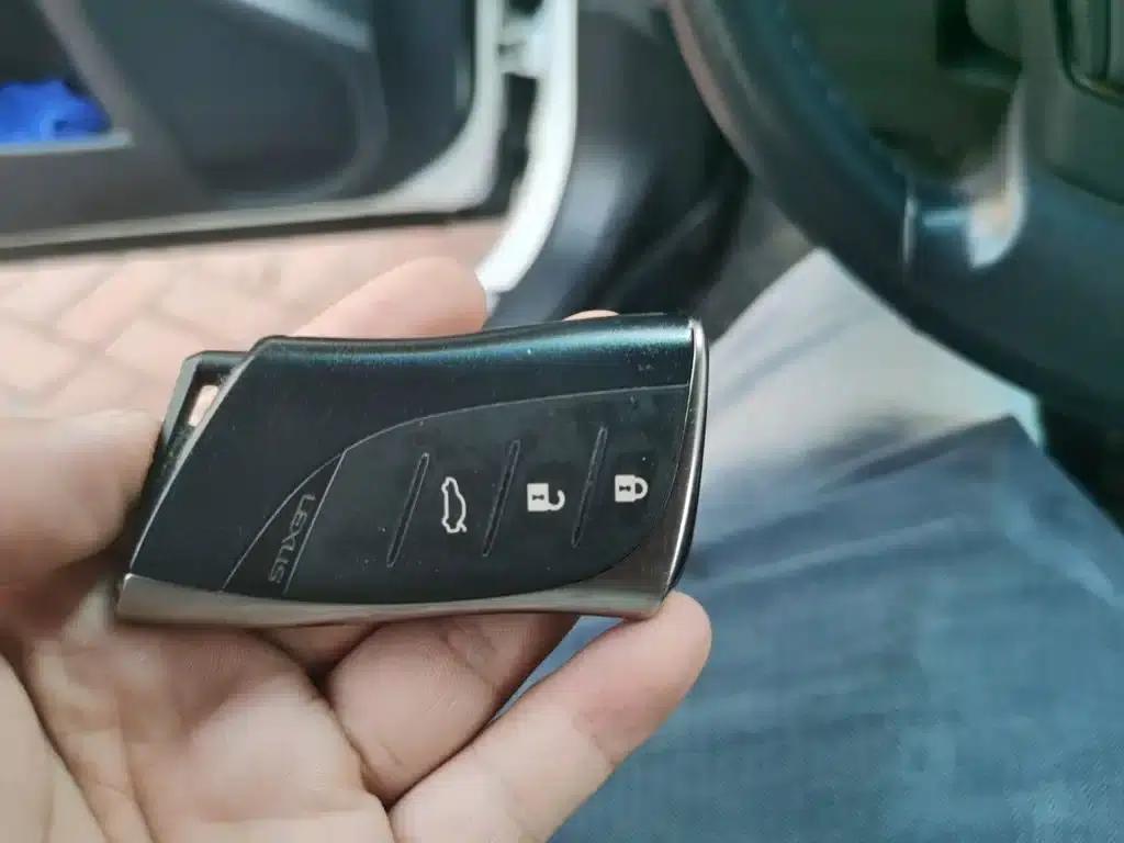 Lexus ES 2021 Model 200 Premium Edition — миниатюра 12