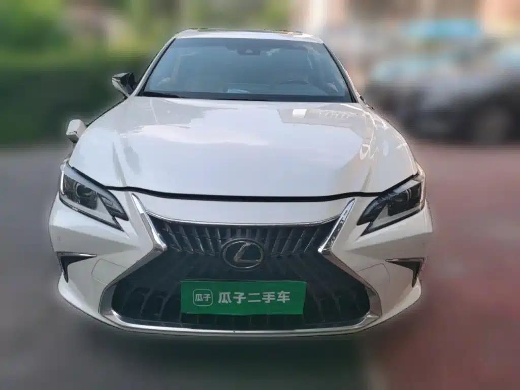 Lexus ES 2021 Model 200 Premium Edition — миниатюра 24