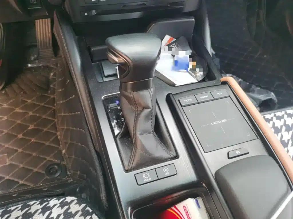 Lexus ES 2021 Model 200 Premium Edition — миниатюра 7