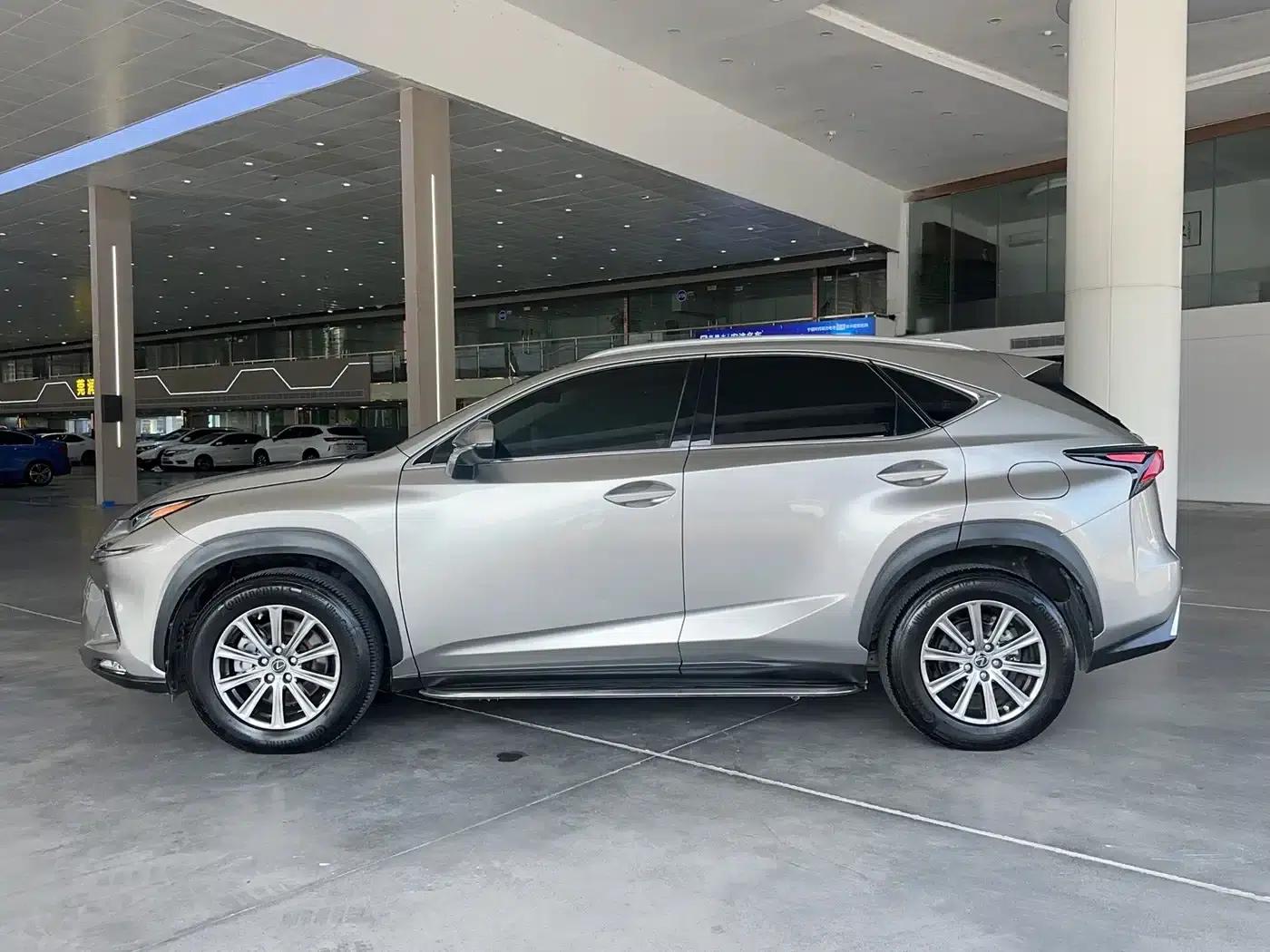 Lexus NX 2018 200 AWD Sport Edition (China V Emission Standard) — миниатюра 12
