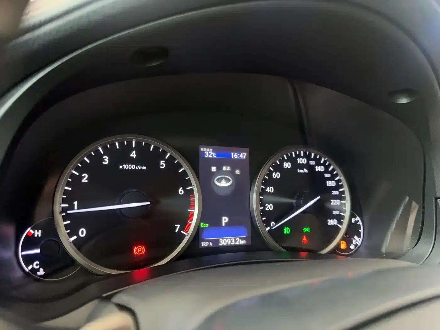 Lexus NX 2018 200 AWD Sport Edition (China V Emission Standard) — миниатюра 8
