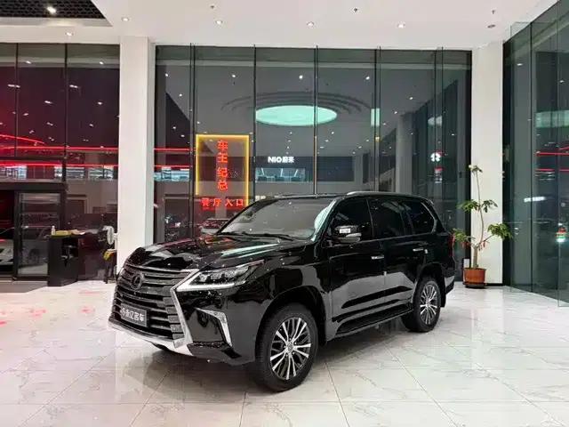 2016 Lexus LX 570 Dynamic Luxury Edition