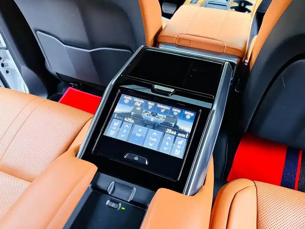 2022 Lexus LX 600 Middle East Edition — миниатюра 17