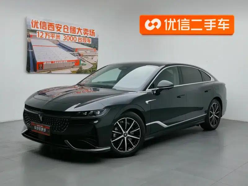 Voyah Chase PHEV 2024 Extended Range AWD Executive Edition — миниатюра 1