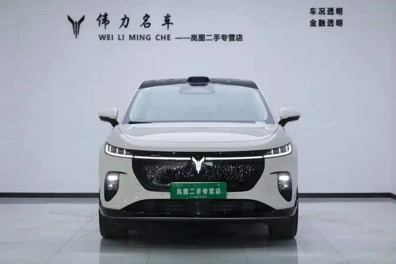 Voyah 2025 Four-Wheel Drive Qiankun Edition — миниатюра 2