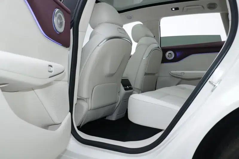 Voyah 2025 Four-Wheel Drive Qiankun Edition — миниатюра 21