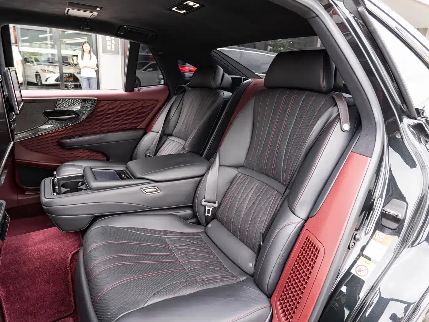 Lexus LS 2018 500h Executive Edition (China V emission standard) — миниатюра 12