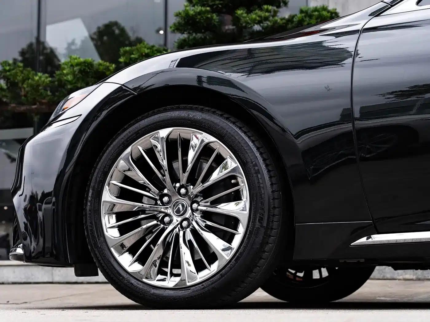 Lexus LS 2018 500h Executive Edition (China V emission standard) — миниатюра 8