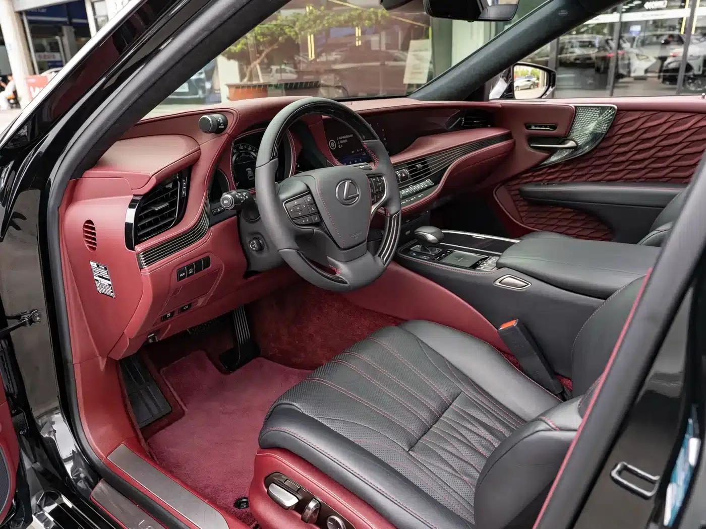 Lexus LS 2018 500h Executive Edition (China V emission standard) — миниатюра 9
