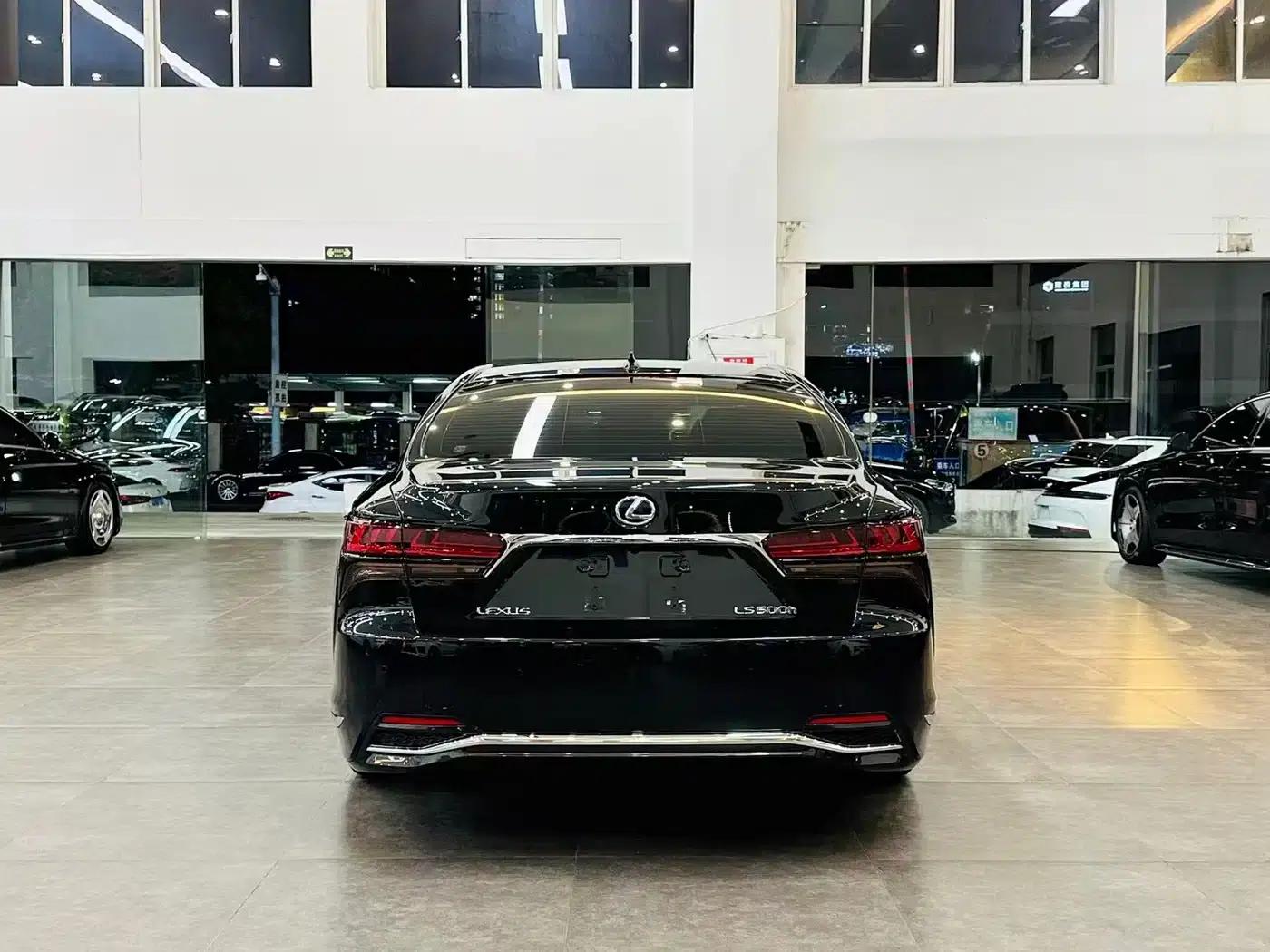 Lexus LS 2021 500h Luxury Edition — миниатюра 5
