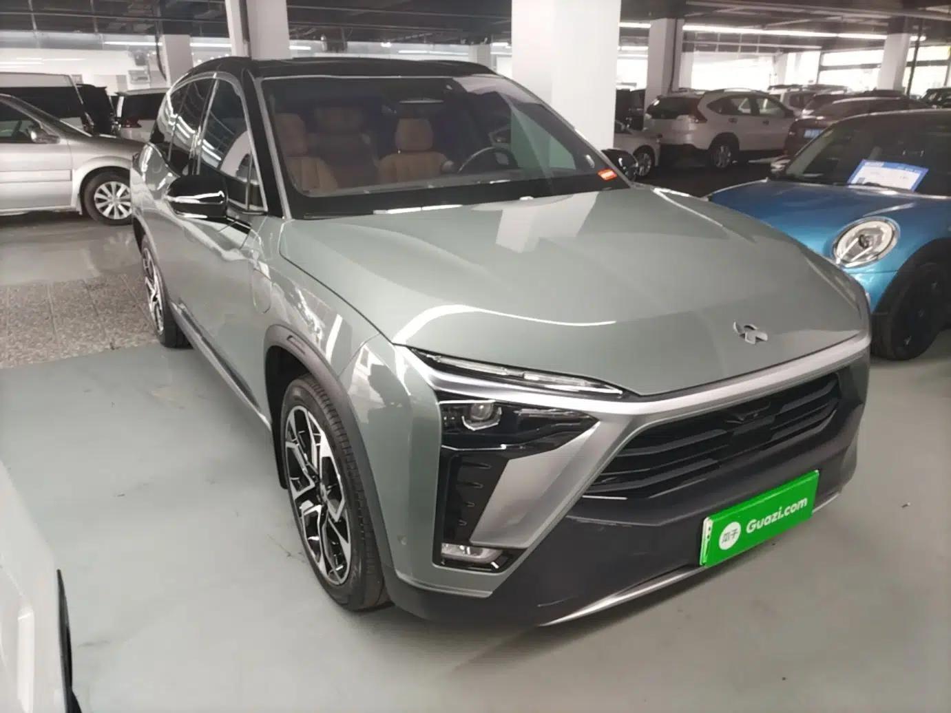 Nio ES8 2020 580 km Range Signature Edition Six-Seater Version — миниатюра 3